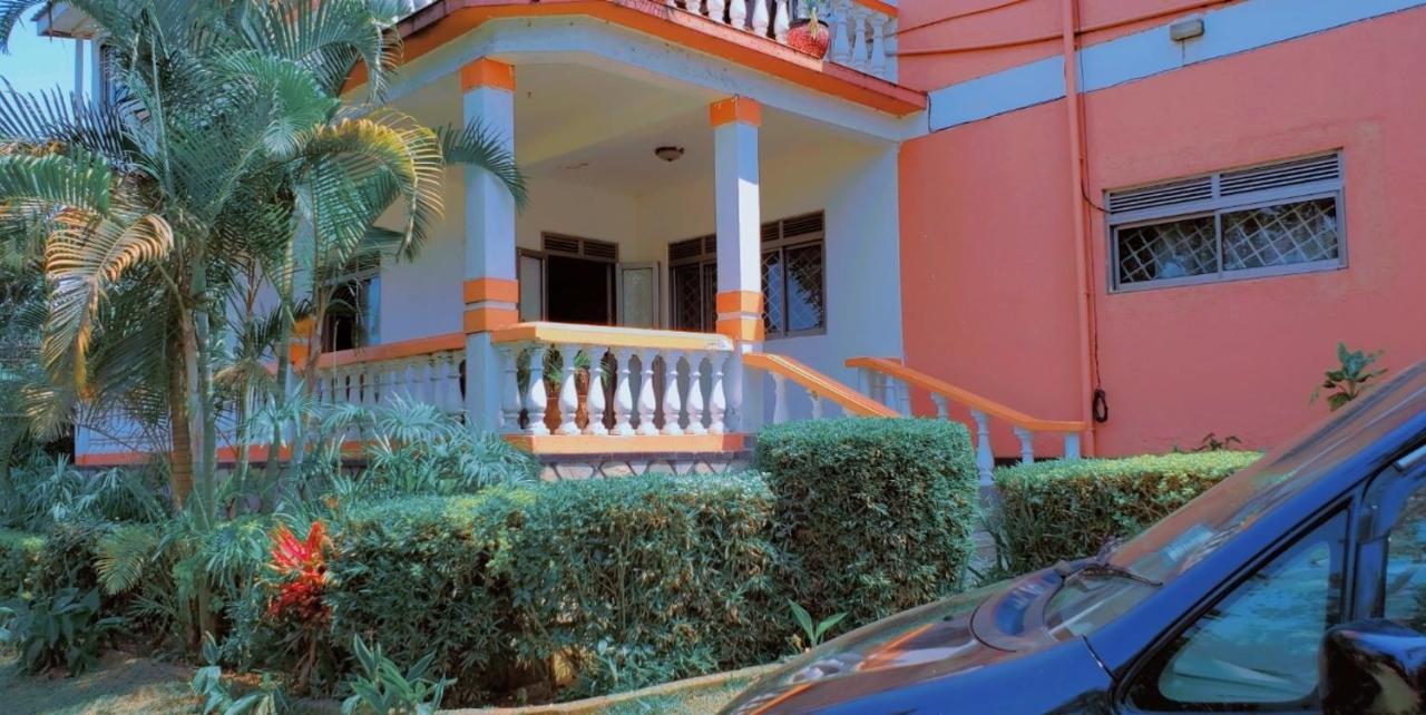 La Feve Beach Bed And Breakfast Entebbe Exteriér fotografie