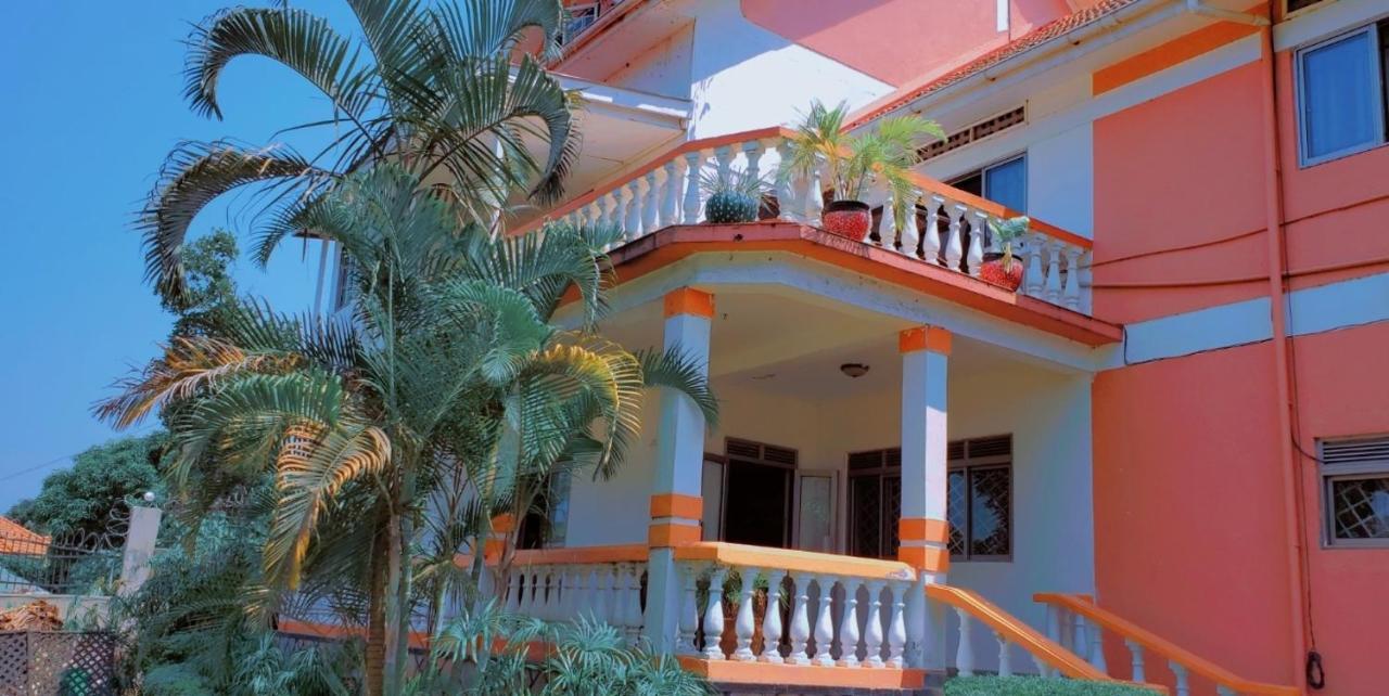 La Feve Beach Bed And Breakfast Entebbe Exteriér fotografie